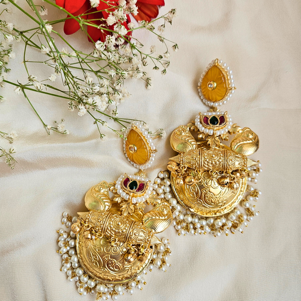 Kaiynaat Jhumka