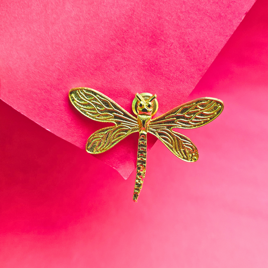 Dragon fly chiq studs